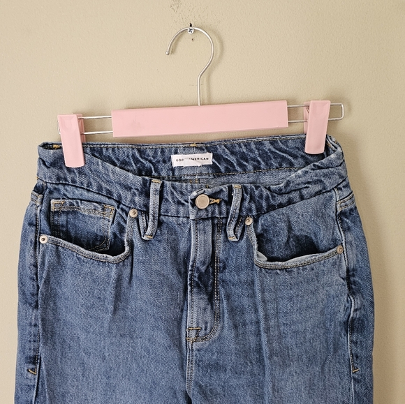 Good American Good Boy straight leg side split hem in Blue941 wash - Picture 5 of 9